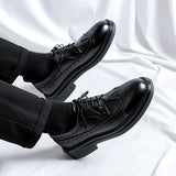 Sohiwoo New Trending Brogues Classic Men Dress Shoes Men Oxfords Patent Leather Shoes Lace Up Formal Black Leather Wedding Party Shoes