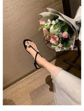 Sohiwoo Water Diamond Flat Bottom Sandals for Women New Fashion One Line Slippers with Clip Toe for Women Summer Outwear