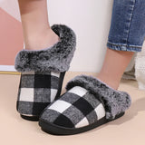 Sohiwoo Plaid Thicken Plush Fur Slippers Women Winter Closed Toe Couple Home Slippers Woman Comfort Soft Sole House Shoes Slides